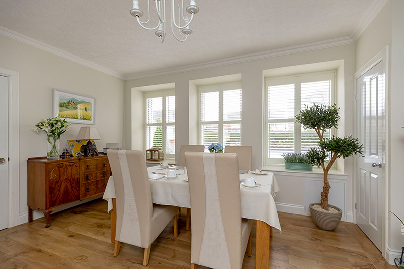 B&ampB; Dining Room