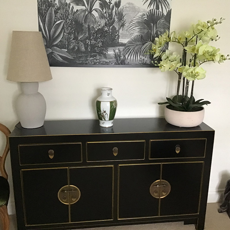 B&ampB; Living Room